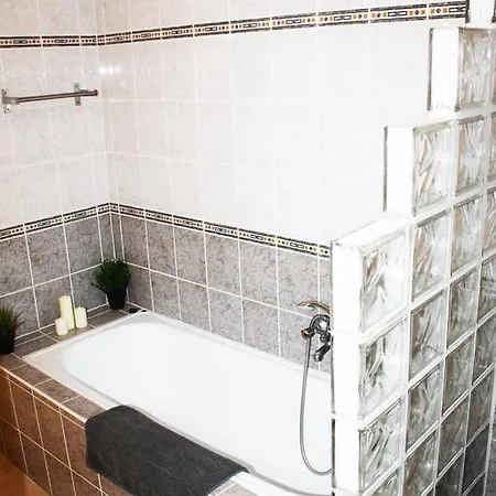 Cozy Loft At Nagymezo * Budapest